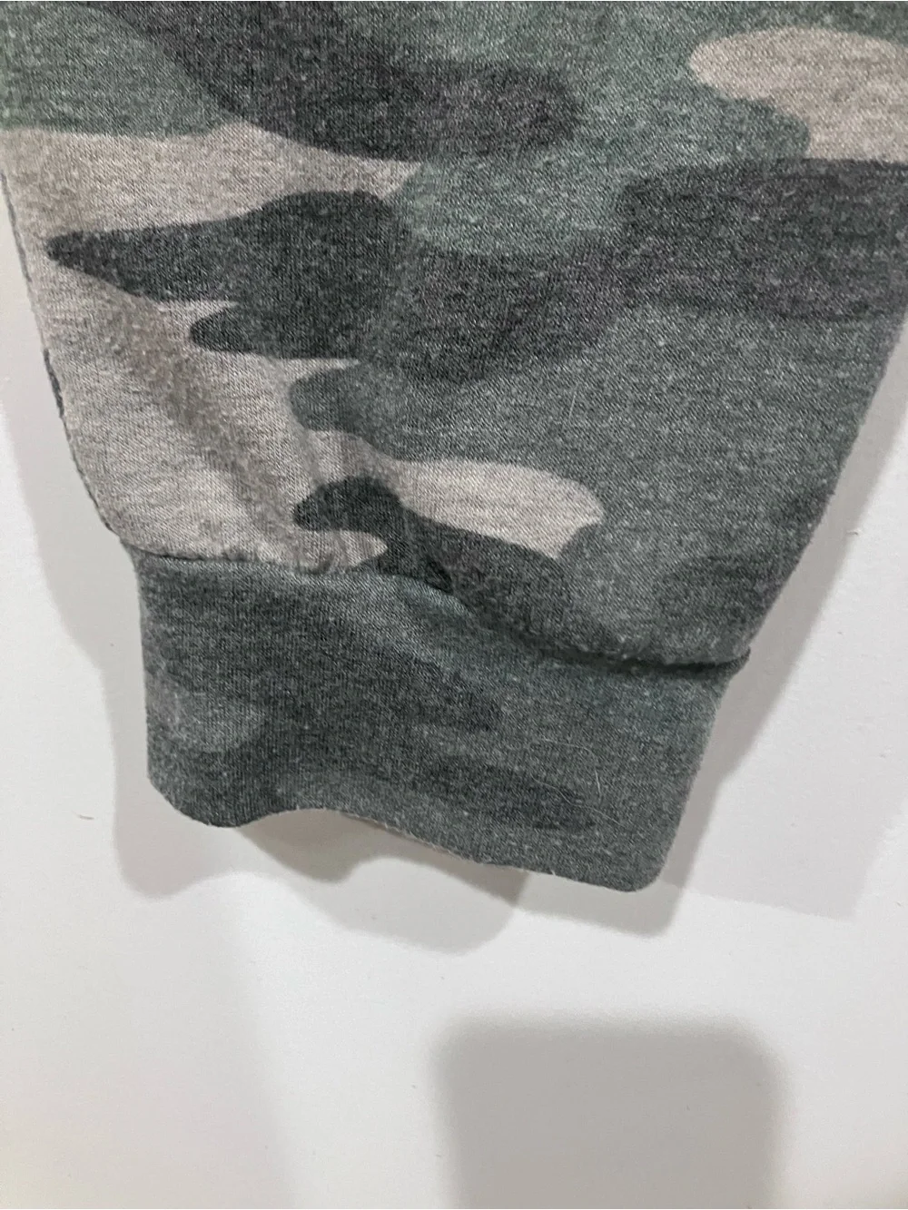 Oli Viv Camo Jogger Sweatpants Drawstring Size Small - Picture 7 of 7